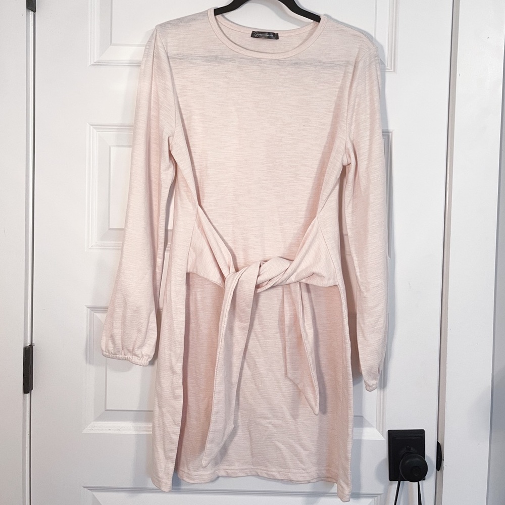 NWOT Pretty Garden Cream/Ivory Front Tie Dress, Size Large